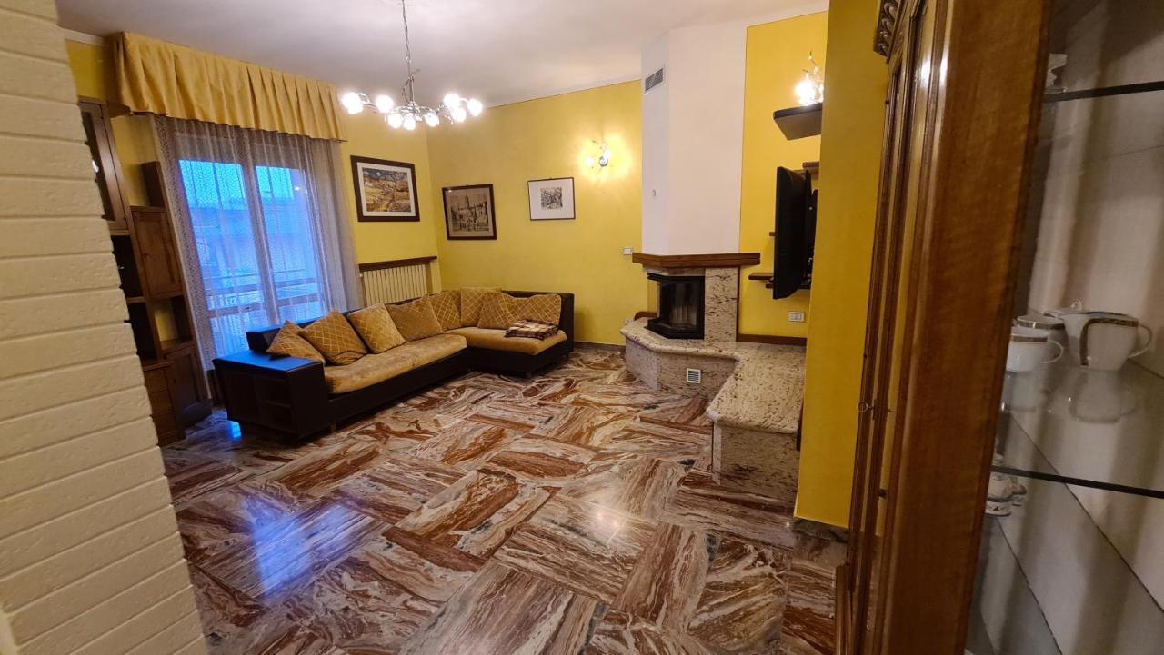 Luxury Apartment Pavullo Nel Frignano Exterior foto
